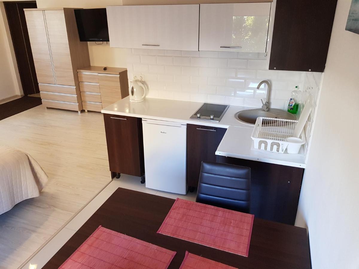 Apartamenty Maja -Pokoje - Domy Wakacyjne -Basen Podgrzewany -Jacuzzi - Sauna ウェバ エクステリア 写真